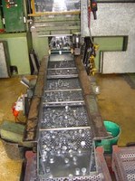 Fertigung_von_Aluminiumronden_mit_Produkt_A